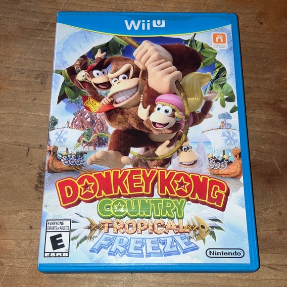 Nintendo Wii U Donkey Kong Country: Tropical Freeze - Blue Case - Picture 1 of 9